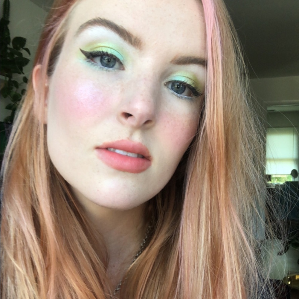 Meet your Posher, Lillian